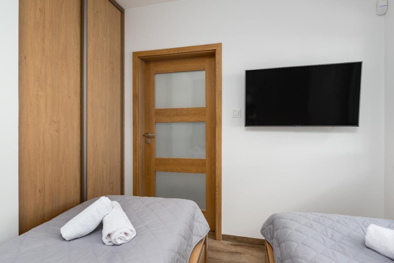 Czarna Perla- Apartament Przy Solisku Szczyrk Eksteriør billede